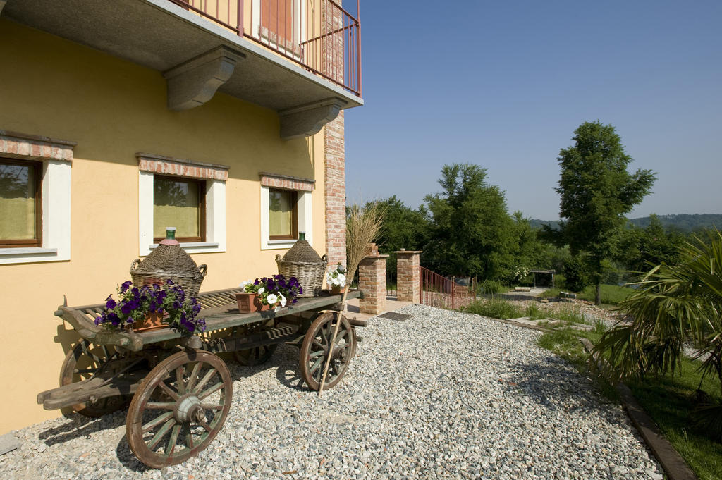 Agriturismo Cascina Monchiero Bra Exterior photo